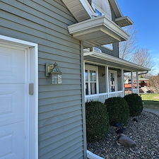 Expert-House-Washing-in-Limberg-IL-by-Freedom-Flow-Power-Wash-Bloomingtons-Leading-Pressure-Washing-Company 3